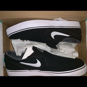 Nike SB Zoom Stefan Janoski Slip-On Canvas